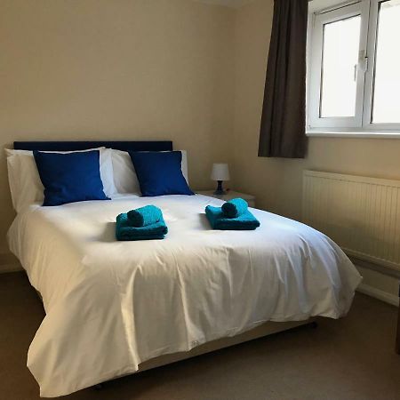 Cozy Apartment In Stratford From 18 Minutes To Central Λονδίνο Εξωτερικό φωτογραφία